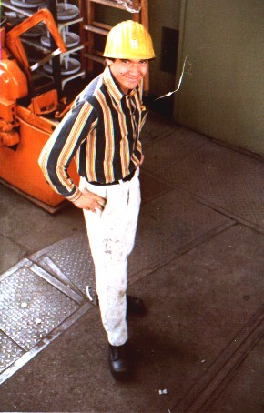 th_edu77.jpg (41150 Byte)